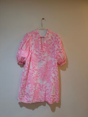 Lilly Pulitzer Pink & White Tropical Mini Shift Dress